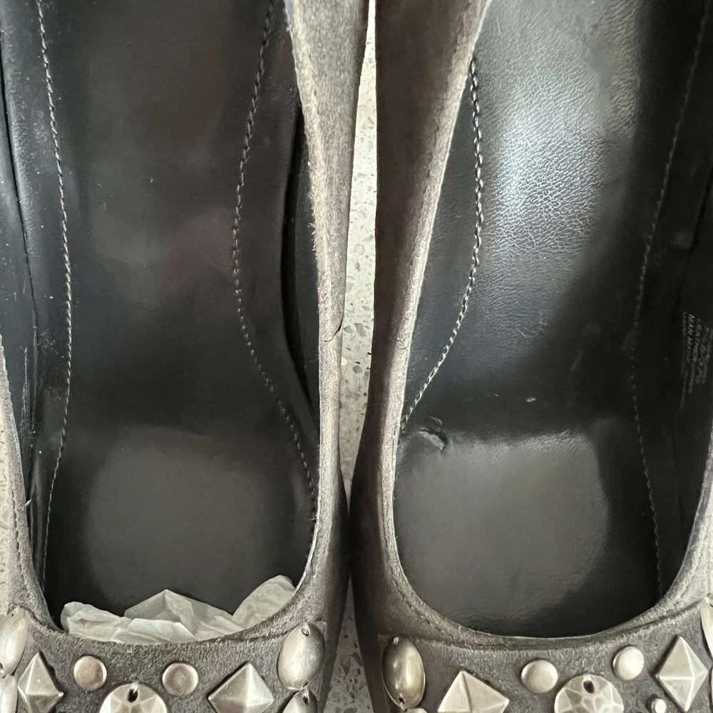 BCBG Galena Suede Square-toe Embellished Heels Gray 7.5